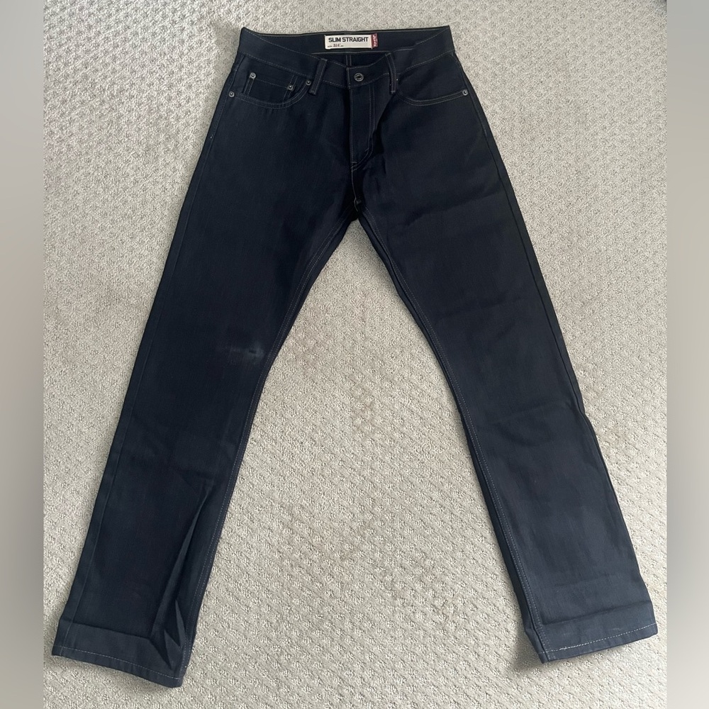 Levi’s 514 Men’s Slim Straight Fit Jeans Dark Blue Wash (Minor Fade Spot)W30xL32